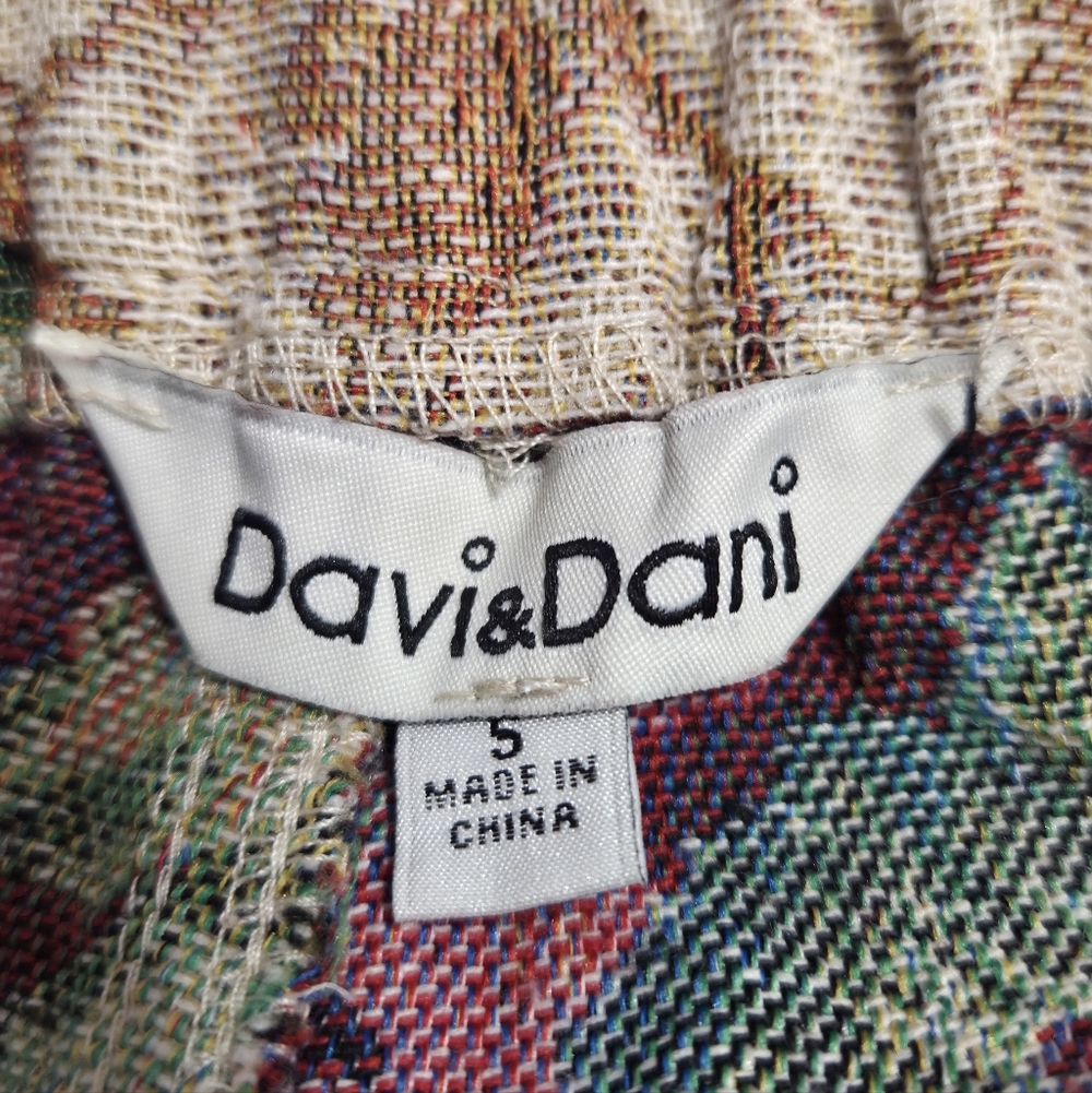 Davi & Dani Floral Tapestry Pants – Size Small – Boho Barrel Leg - Picture 4 of 13